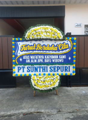 Papan Bunga Duka di Kadungora