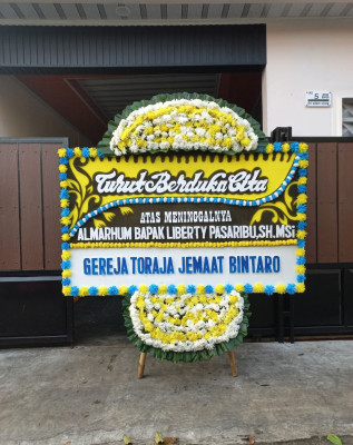 Papan Bunga Duka di Kadungora